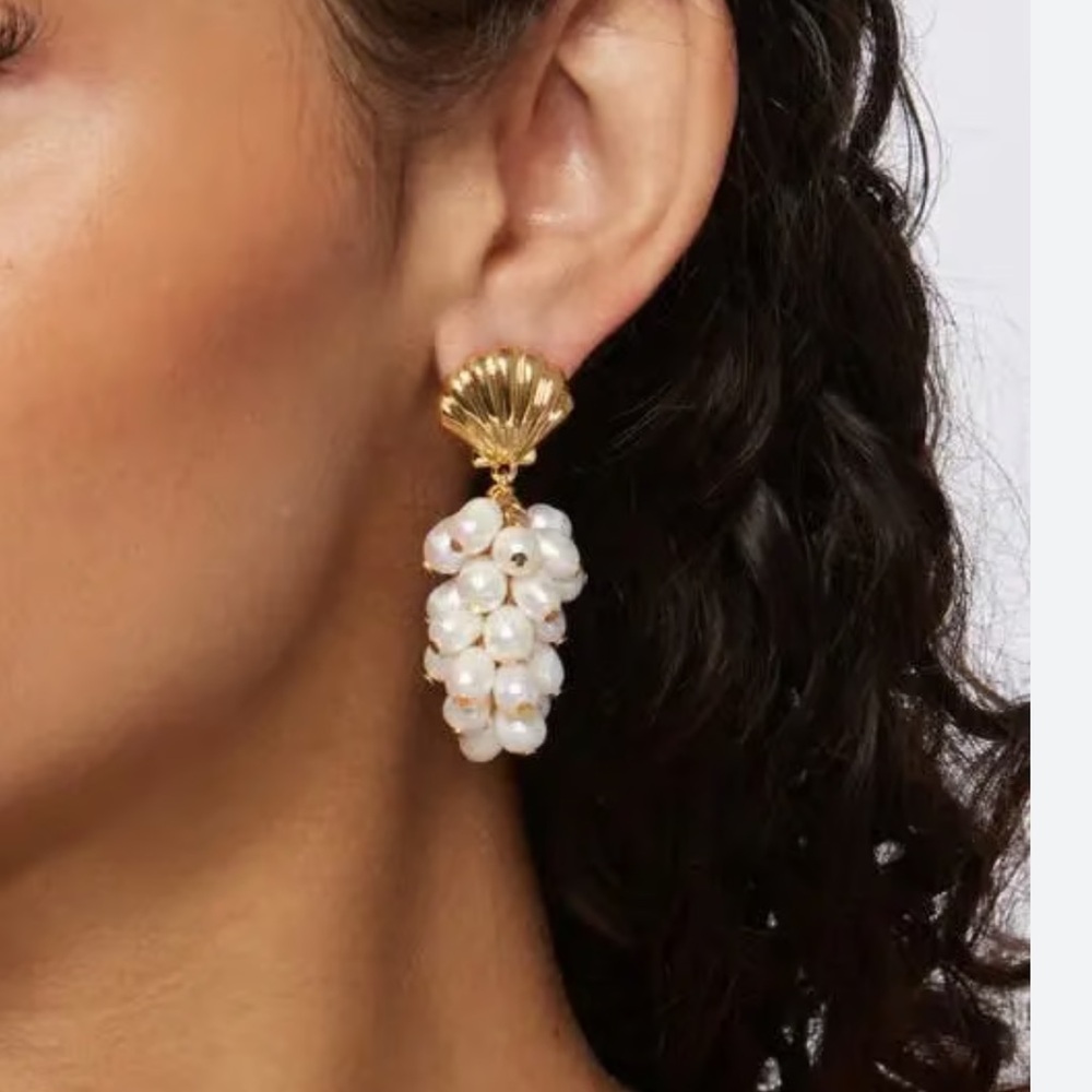 Shell-Shaped Faux Pearl Cluster Drop Earrings NEW